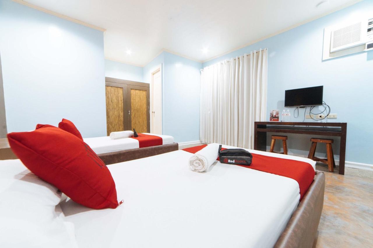 Reddoorz @ N Roldan Street Hotel Kalibo Ngoại thất bức ảnh