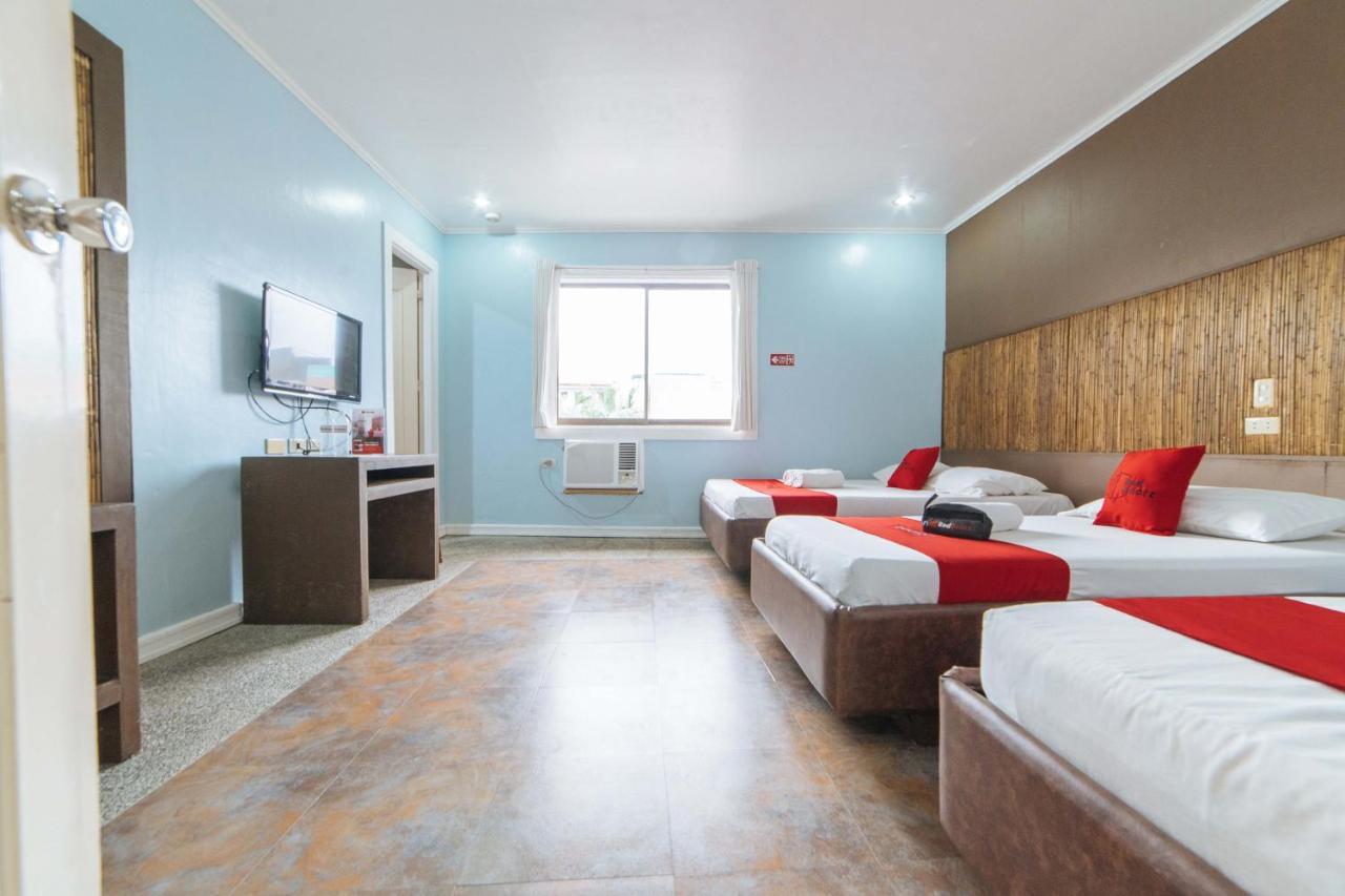 Reddoorz @ N Roldan Street Hotel Kalibo Ngoại thất bức ảnh